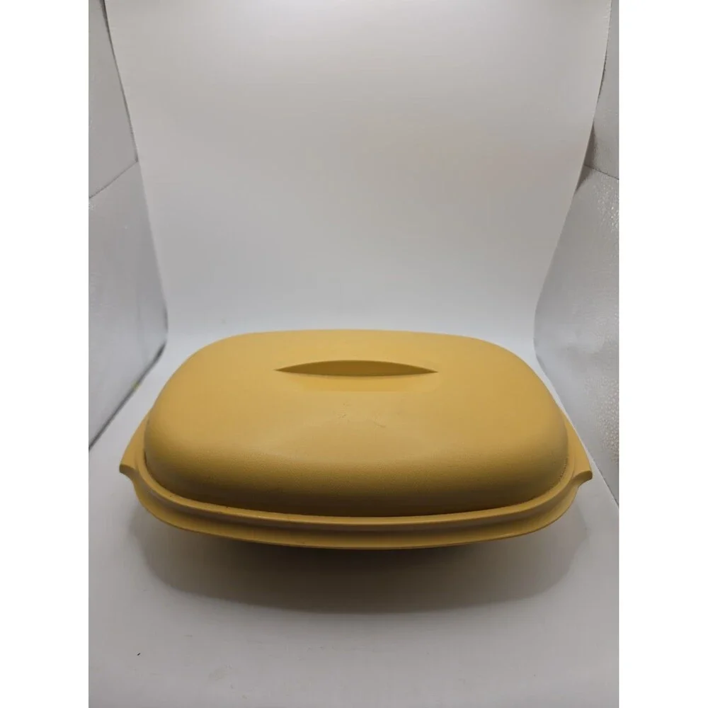 Vintage Tupperware Microwave Vegetable Steamer Set 1273-2 Harvest Gold Complete.